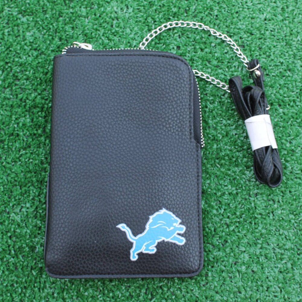 NFL Detroit Lions Football Pebble Smart crossbody purse